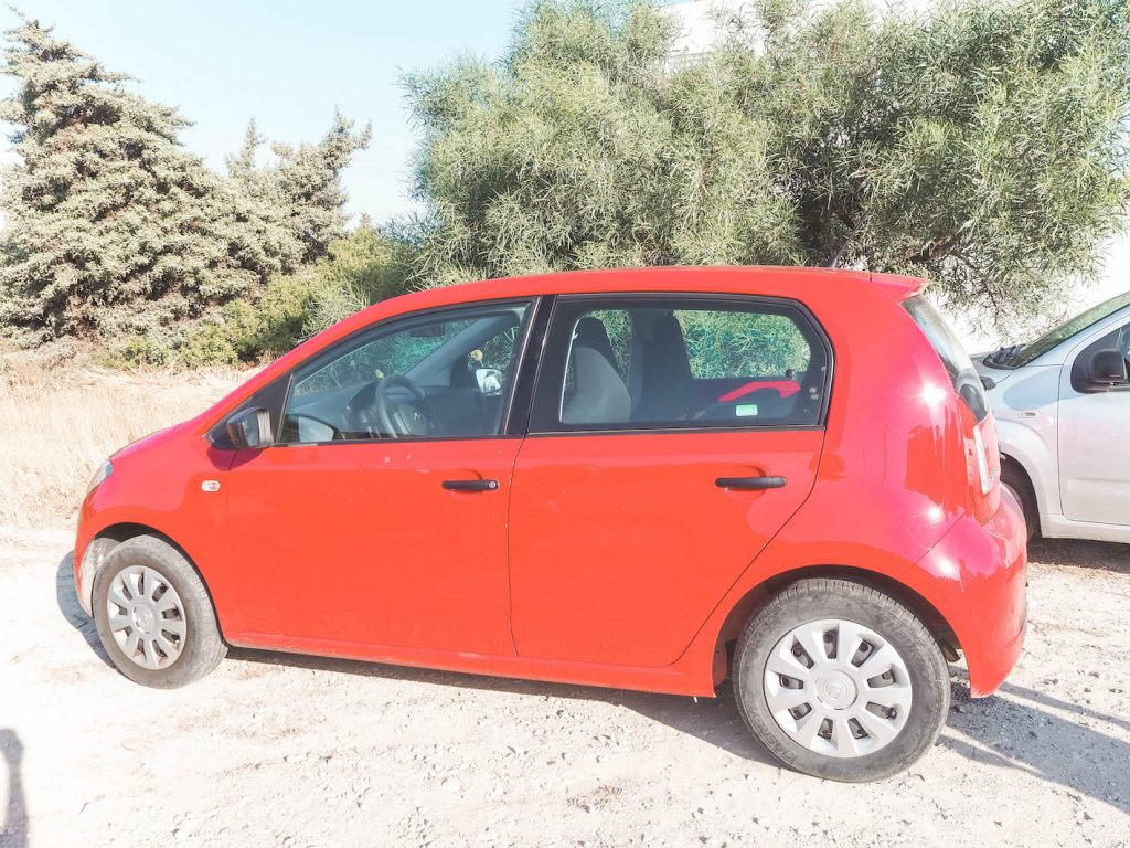 Alquiler de coche en Milos