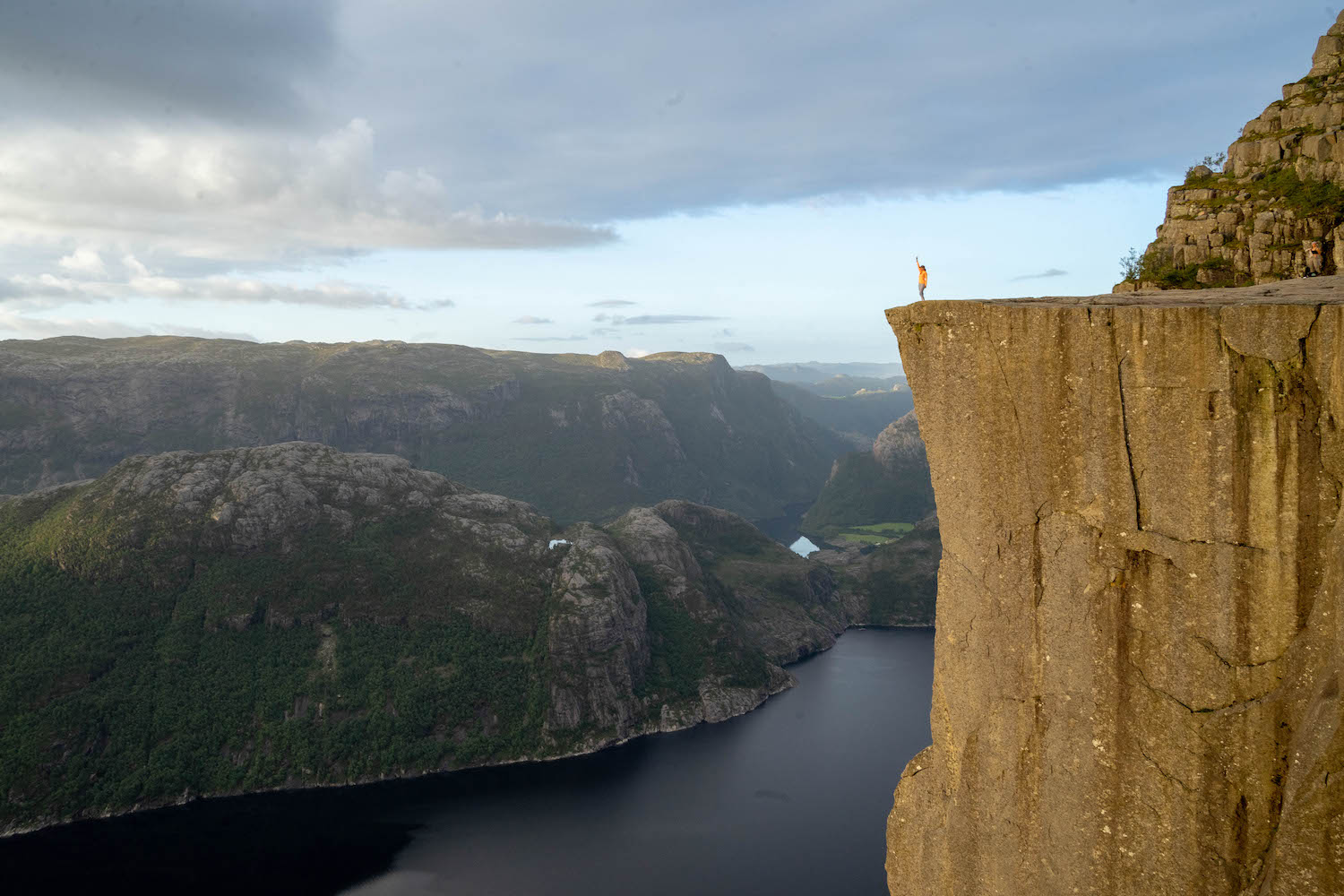 Noruega Dia 7-3 Trekking Preikestolen